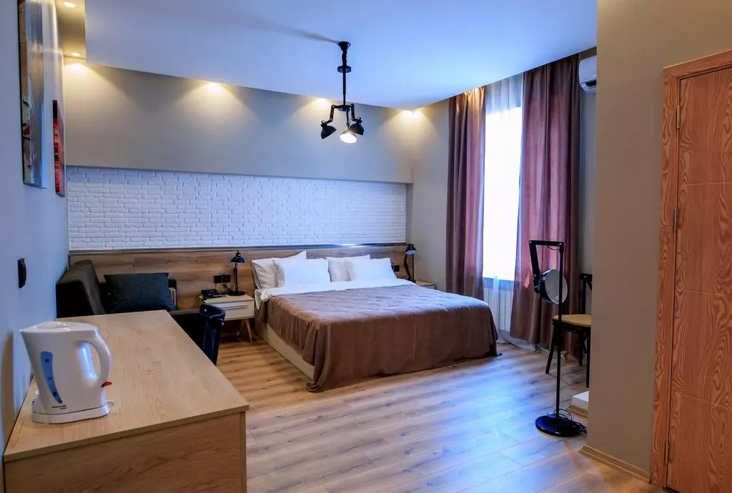 hotel georgia holiday tbilisi_shabavizparvaz_04.jpg